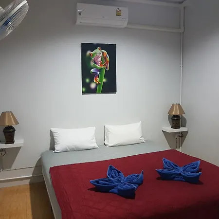 Sleep Easy Krabi Guest House-3