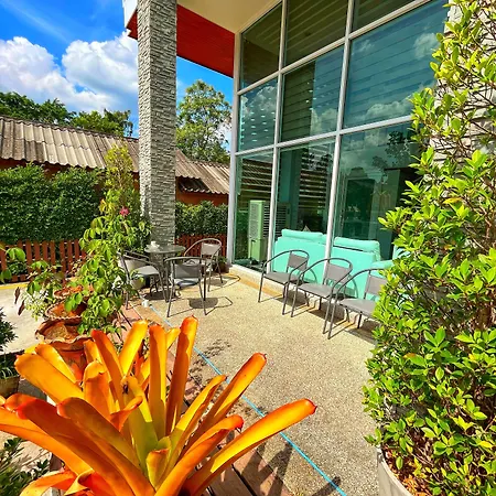 Peak Boutique City Hotel Krabi-3